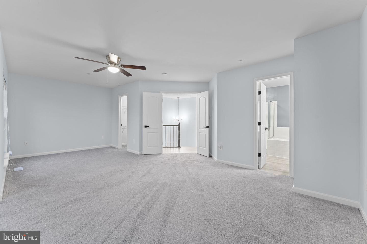 114 Featherstone Place photo 38