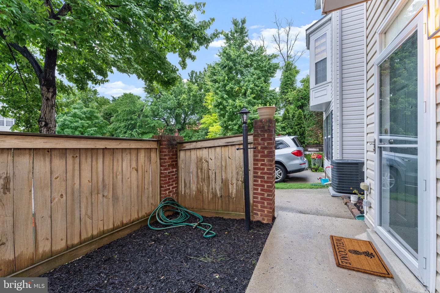114 Featherstone Place photo 8