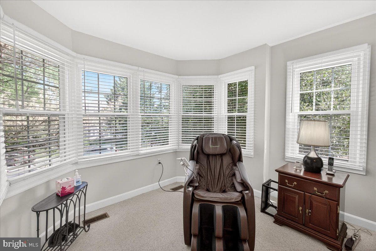 815 Dunbrooke Court photo 31