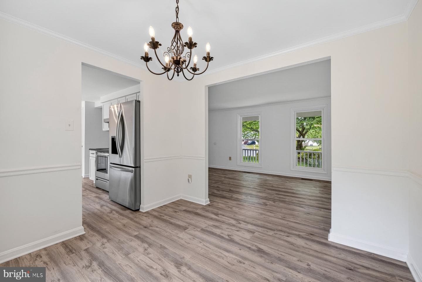 302 Spring Gate Court photo 14