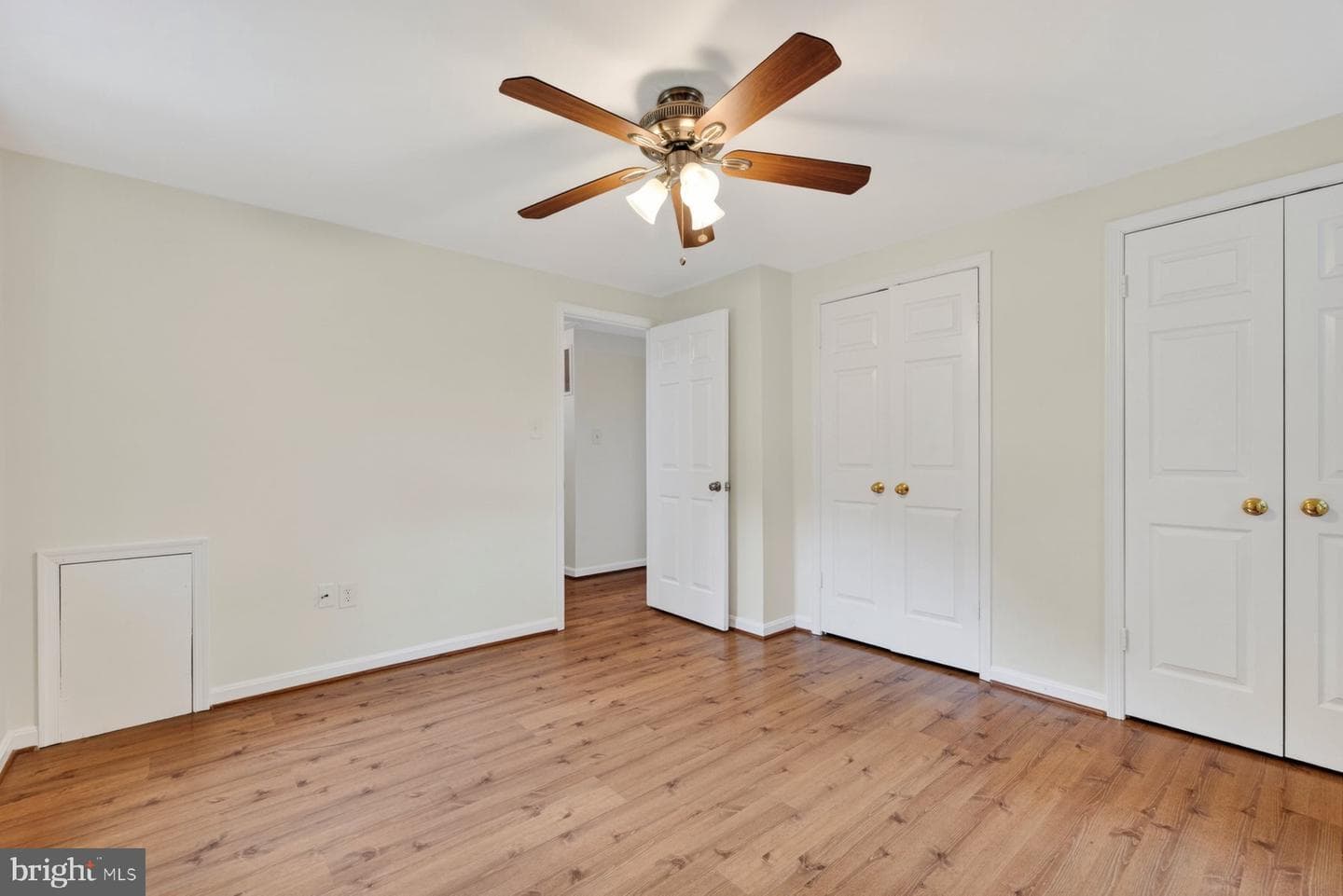 302 Spring Gate Court photo 31