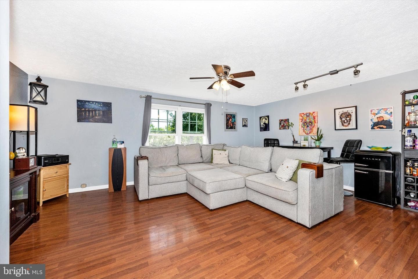 1458 Mobley Court photo 4