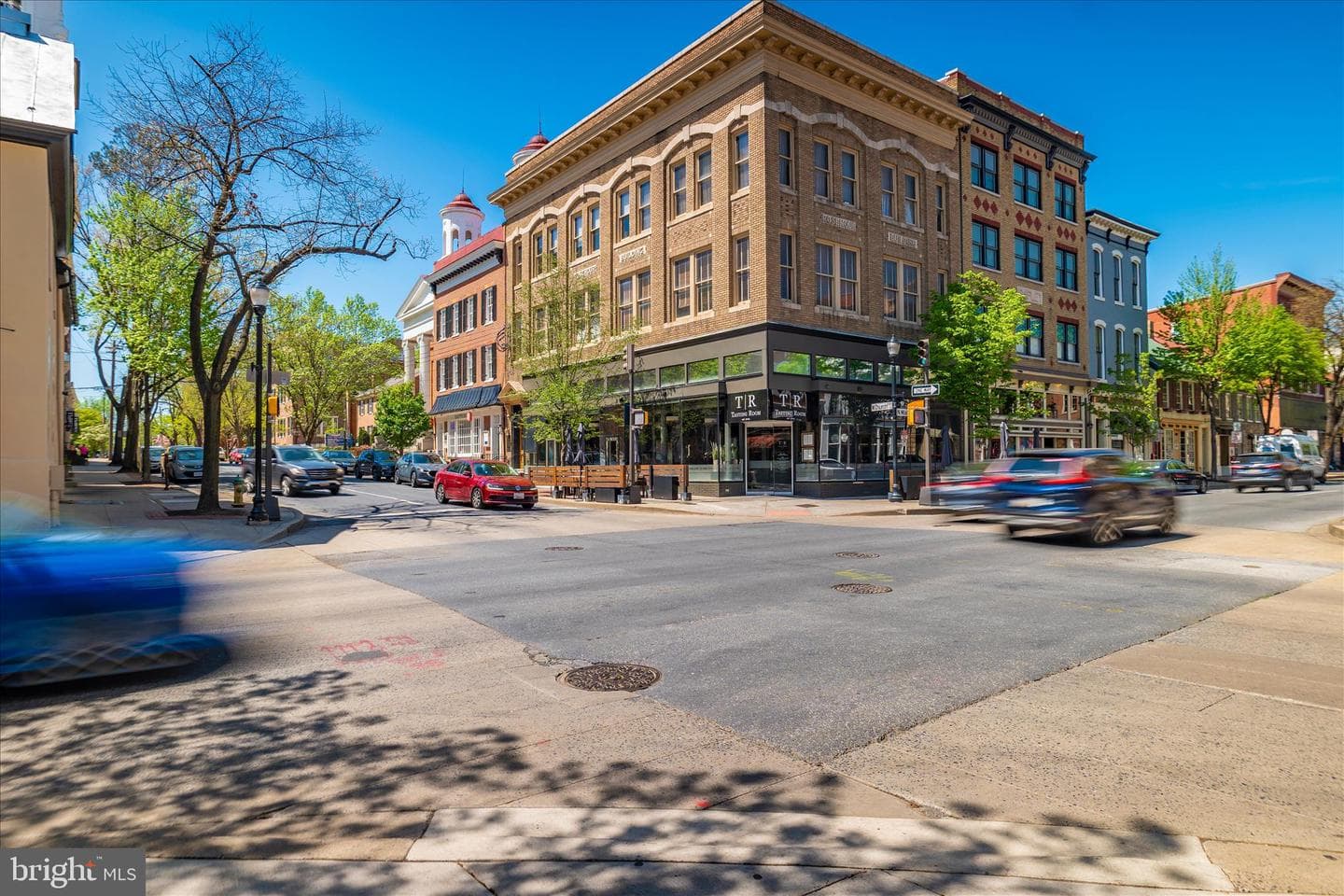 1190 N Market Street photo 99