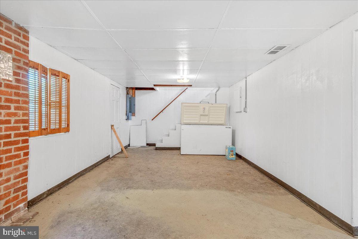 13806 Wolfsville Road photo 20