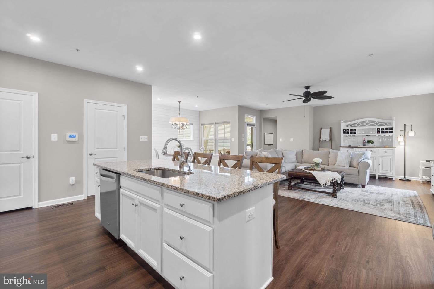 11033 Hazelnut Lane photo 10