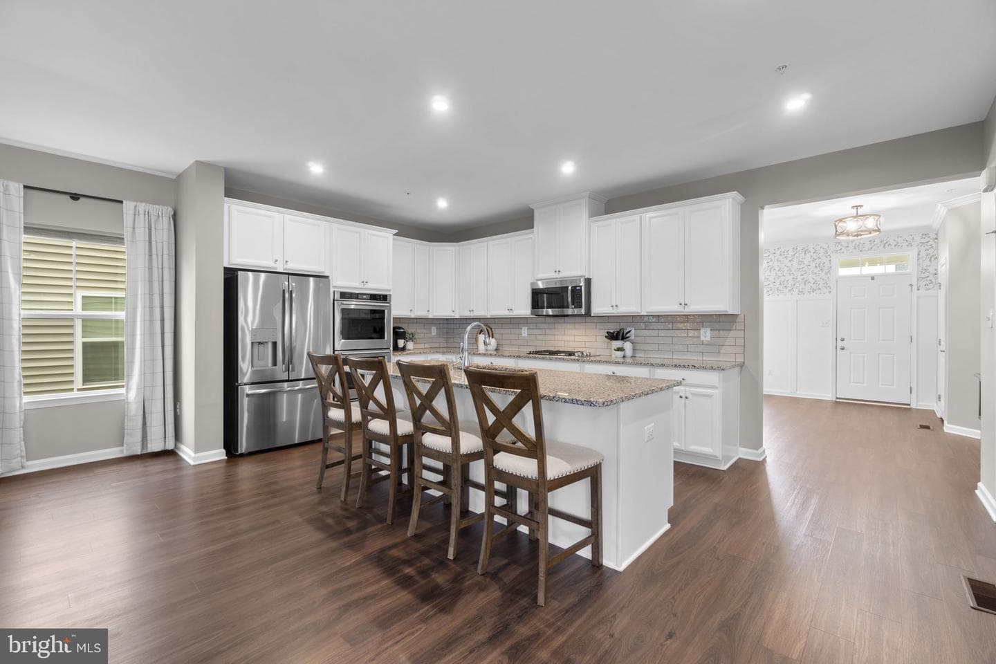11033 Hazelnut Lane photo 8