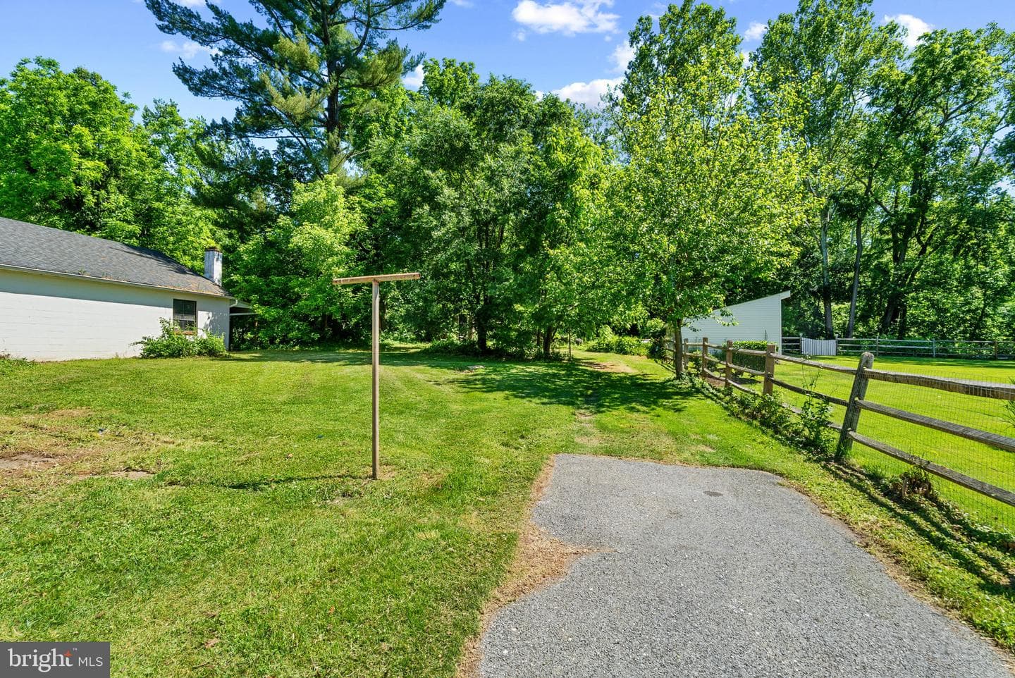 6822 Buckingham Ln photo 27