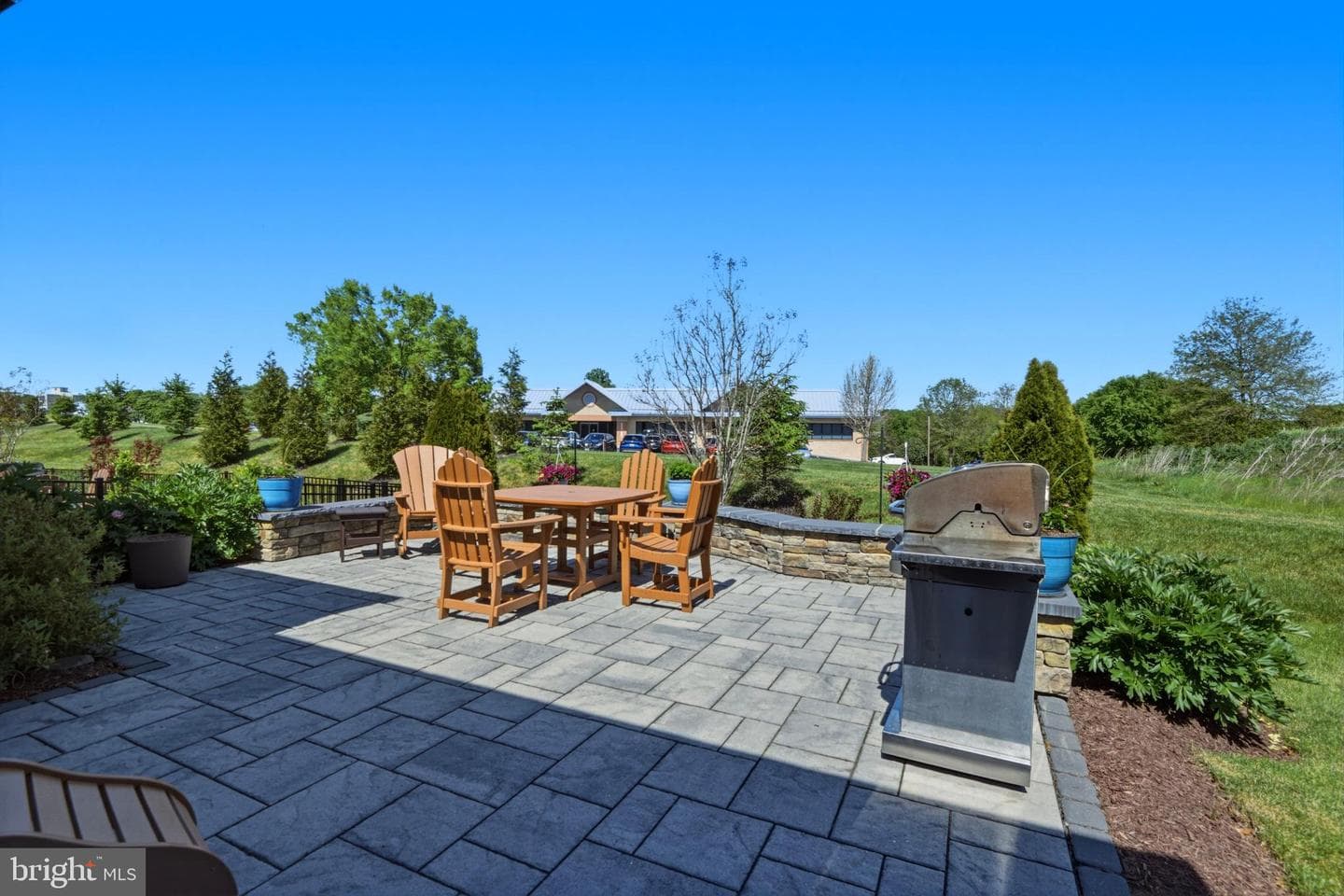 3231 Thornapple Drive photo 5