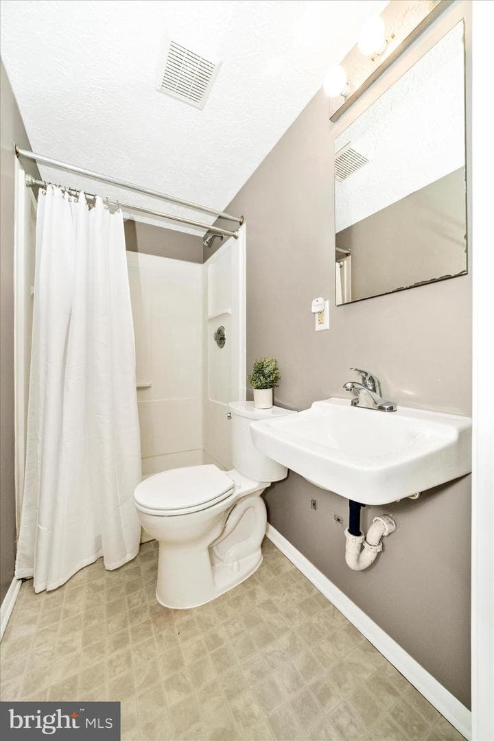 218 Sandstone Drive photo 24