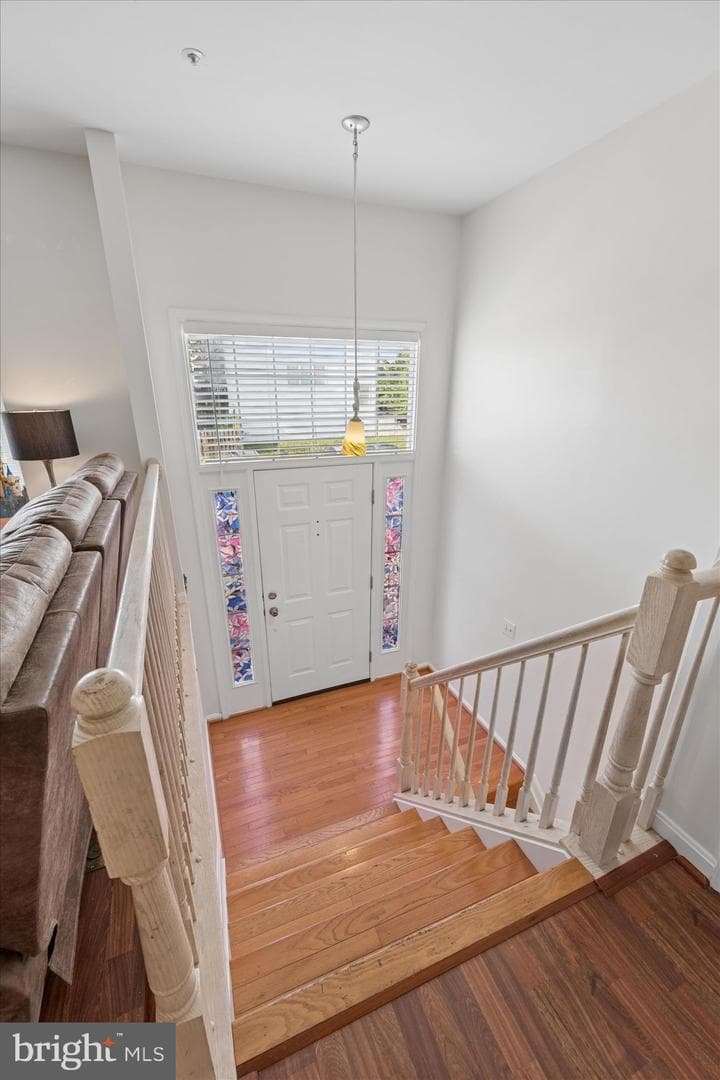 7115 Collinsworth Place photo 3