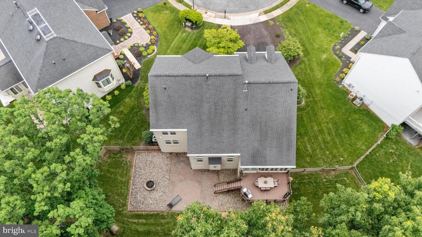 6353 Knollwood Court photo 43