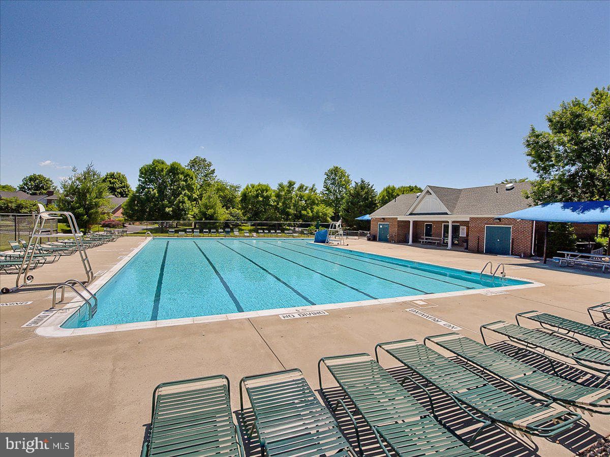 2506 Coach House Way #1d photo 47