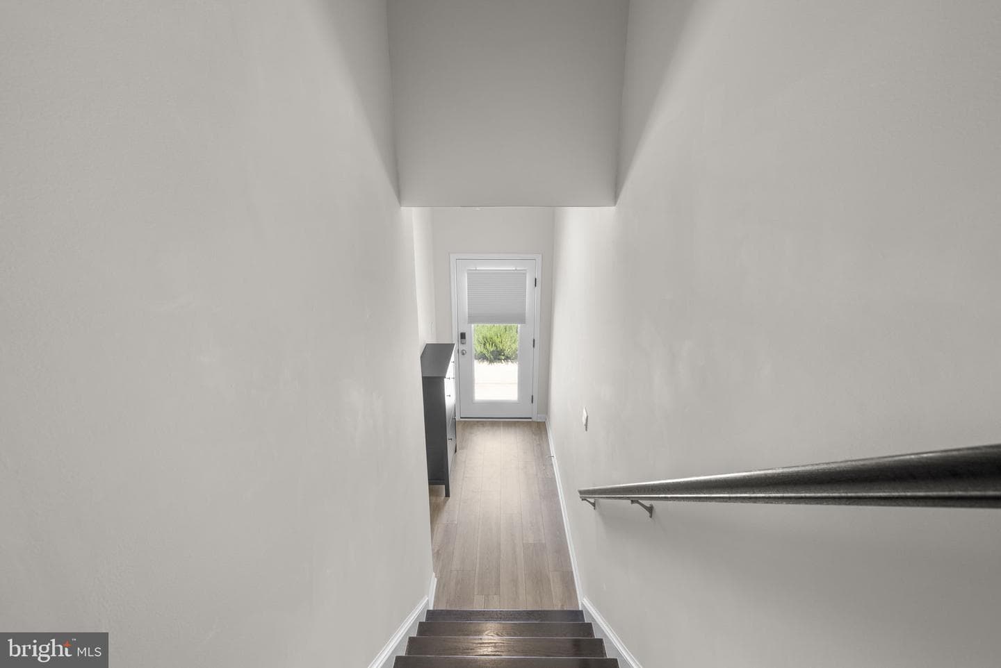 861 Amity Street photo 3