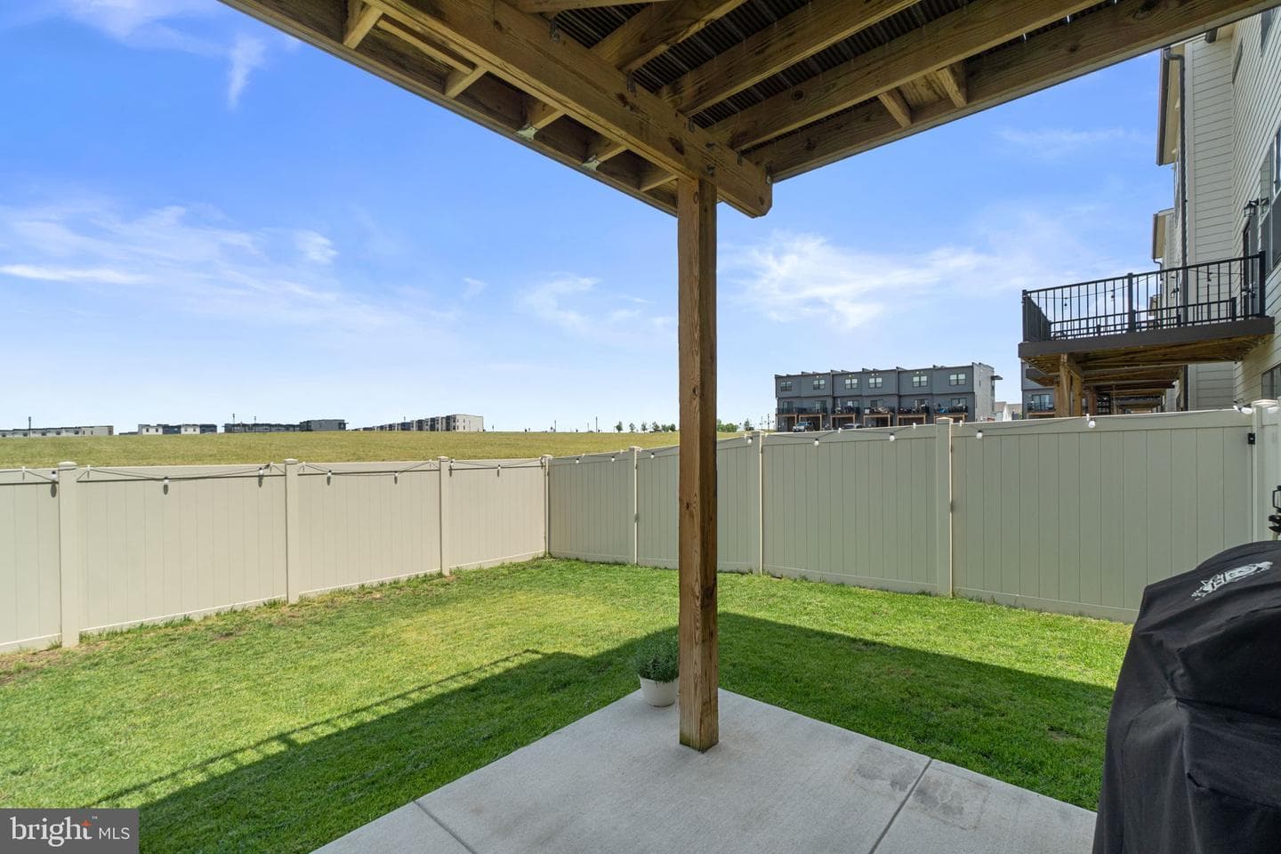 861 Amity Street photo 42