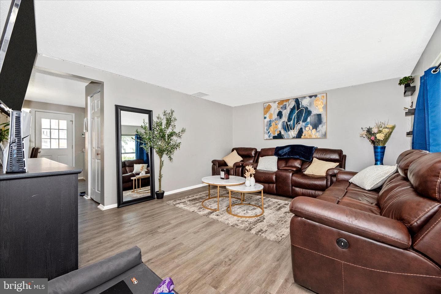 1745 Northridge Lane photo 4
