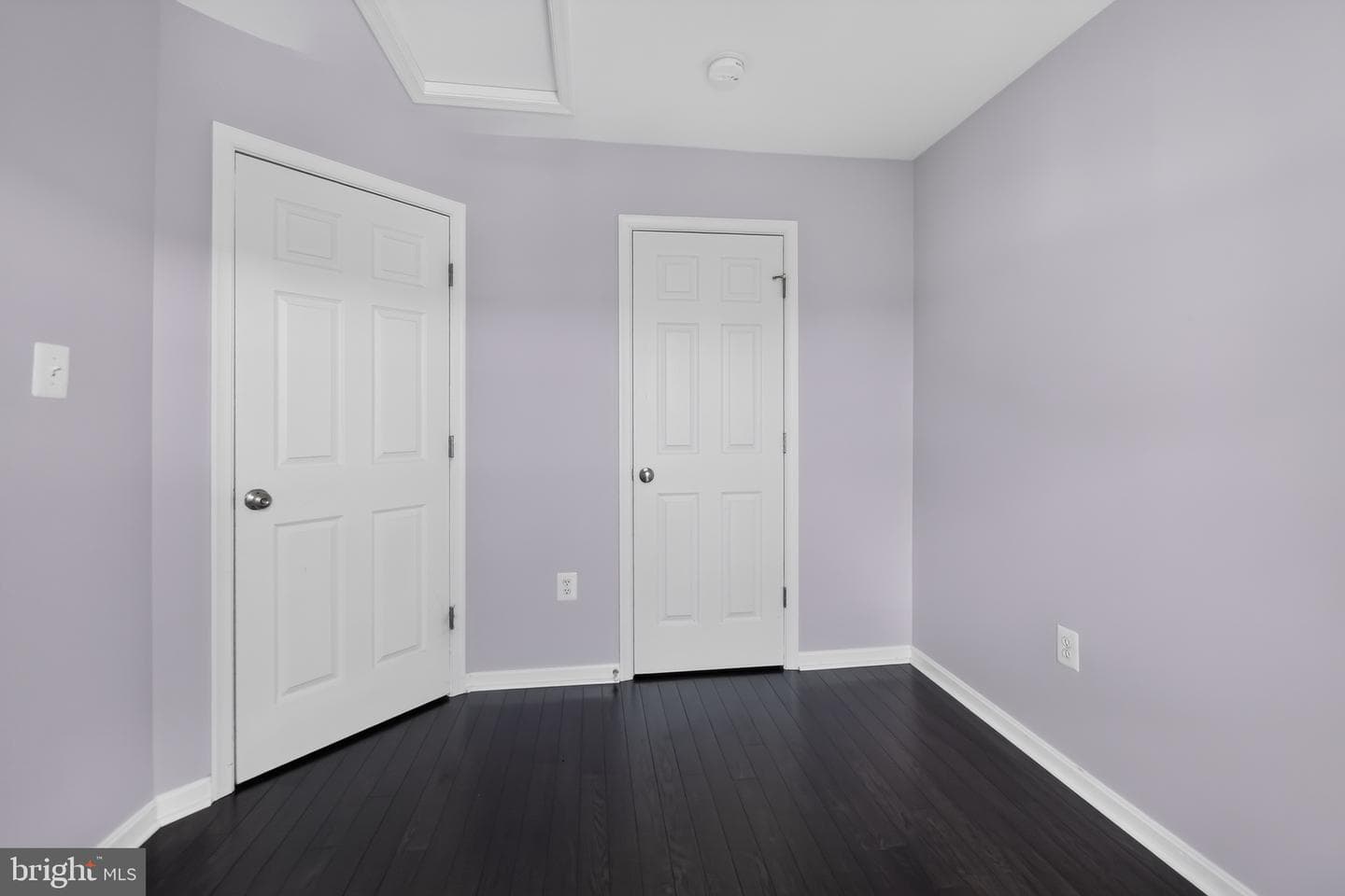 2595 Emerson Drive photo 19