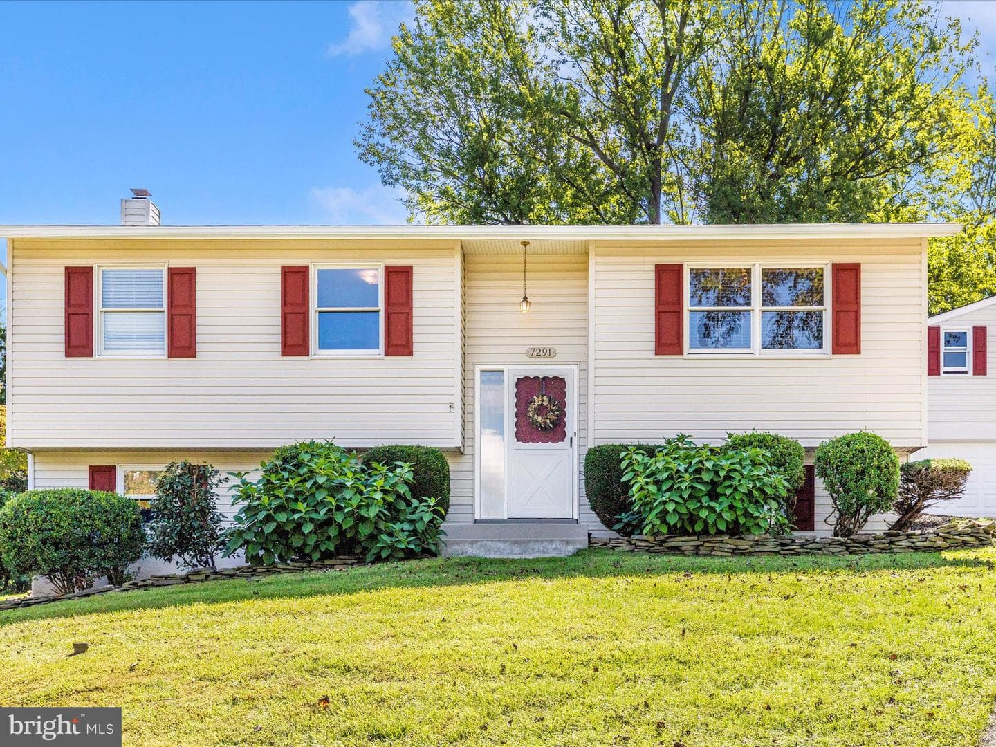 7291 Beechtree Lane photo 2
