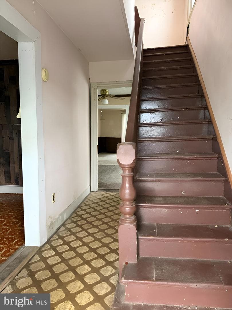 805 E B Street photo 6