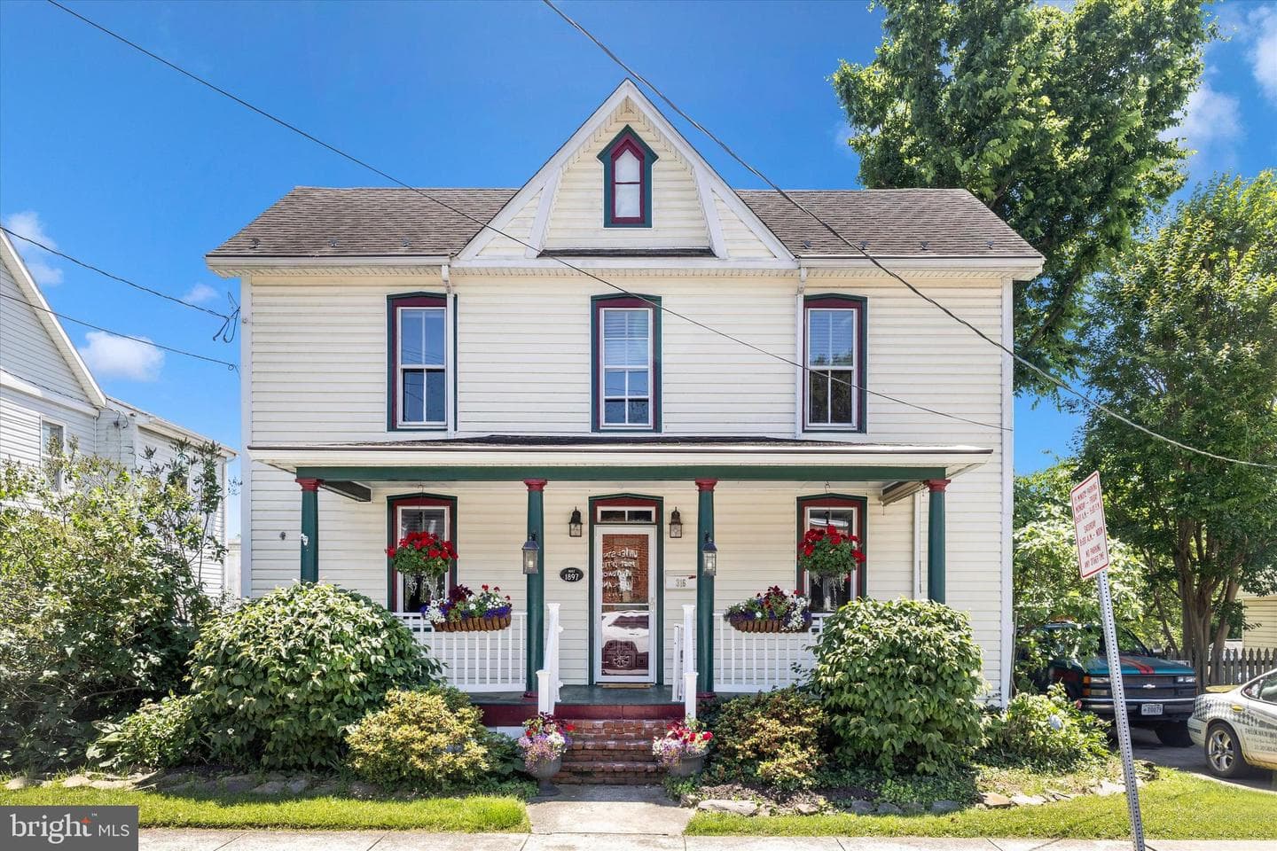 316 Brunswick St photo 1
