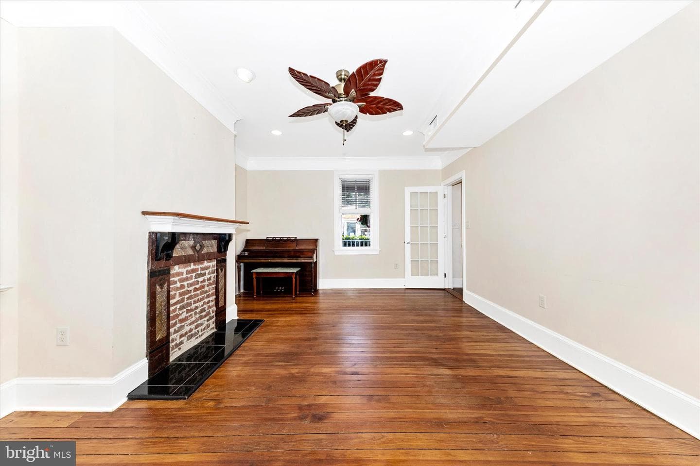 316 Brunswick St photo 11