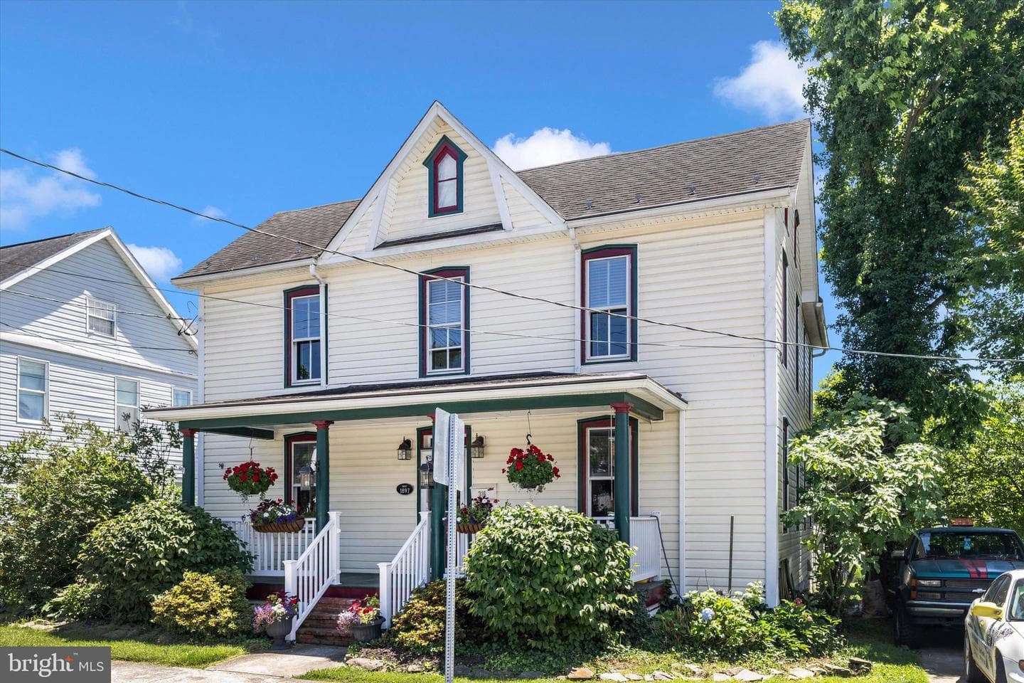 316 Brunswick St photo 3