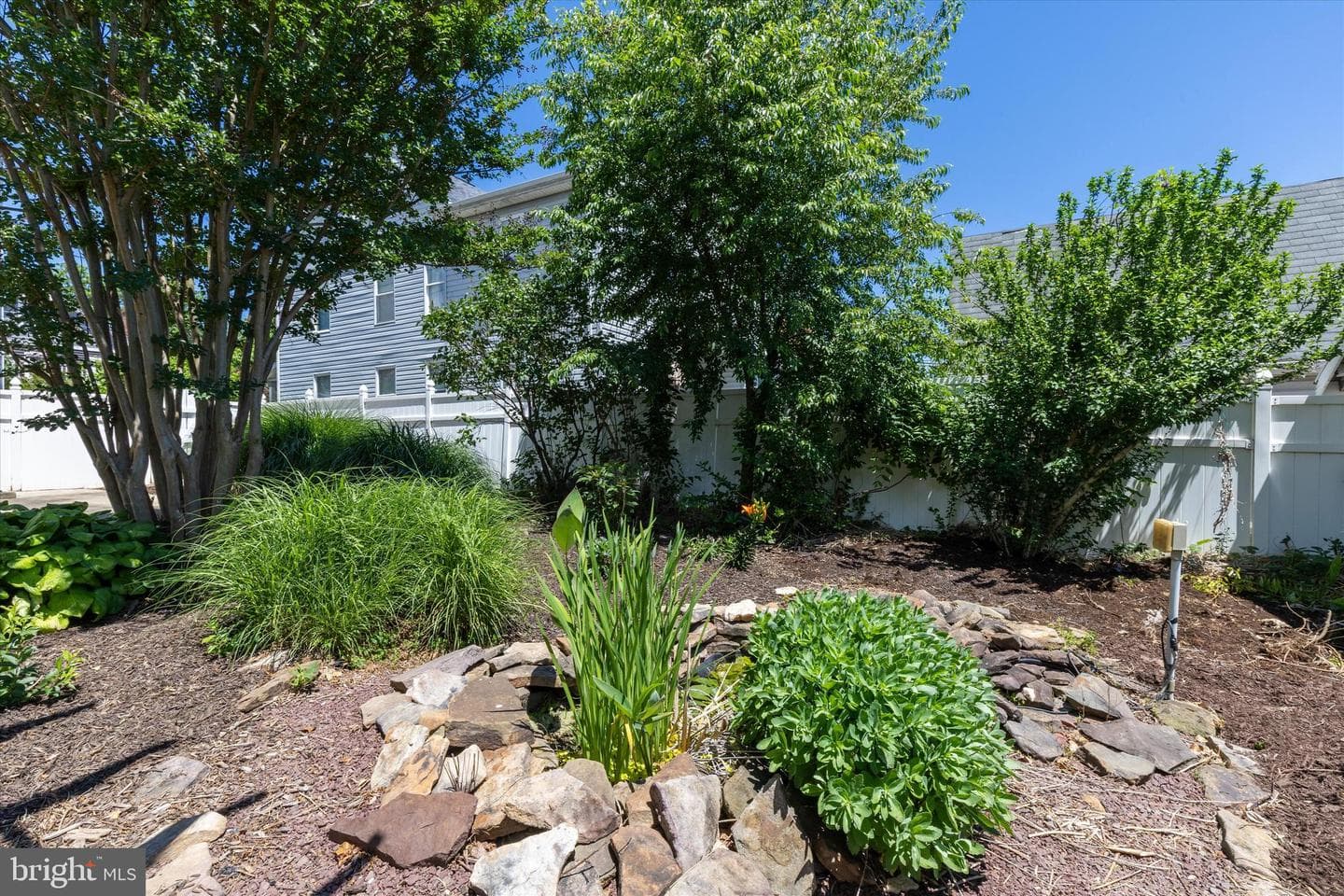 316 Brunswick St photo 41