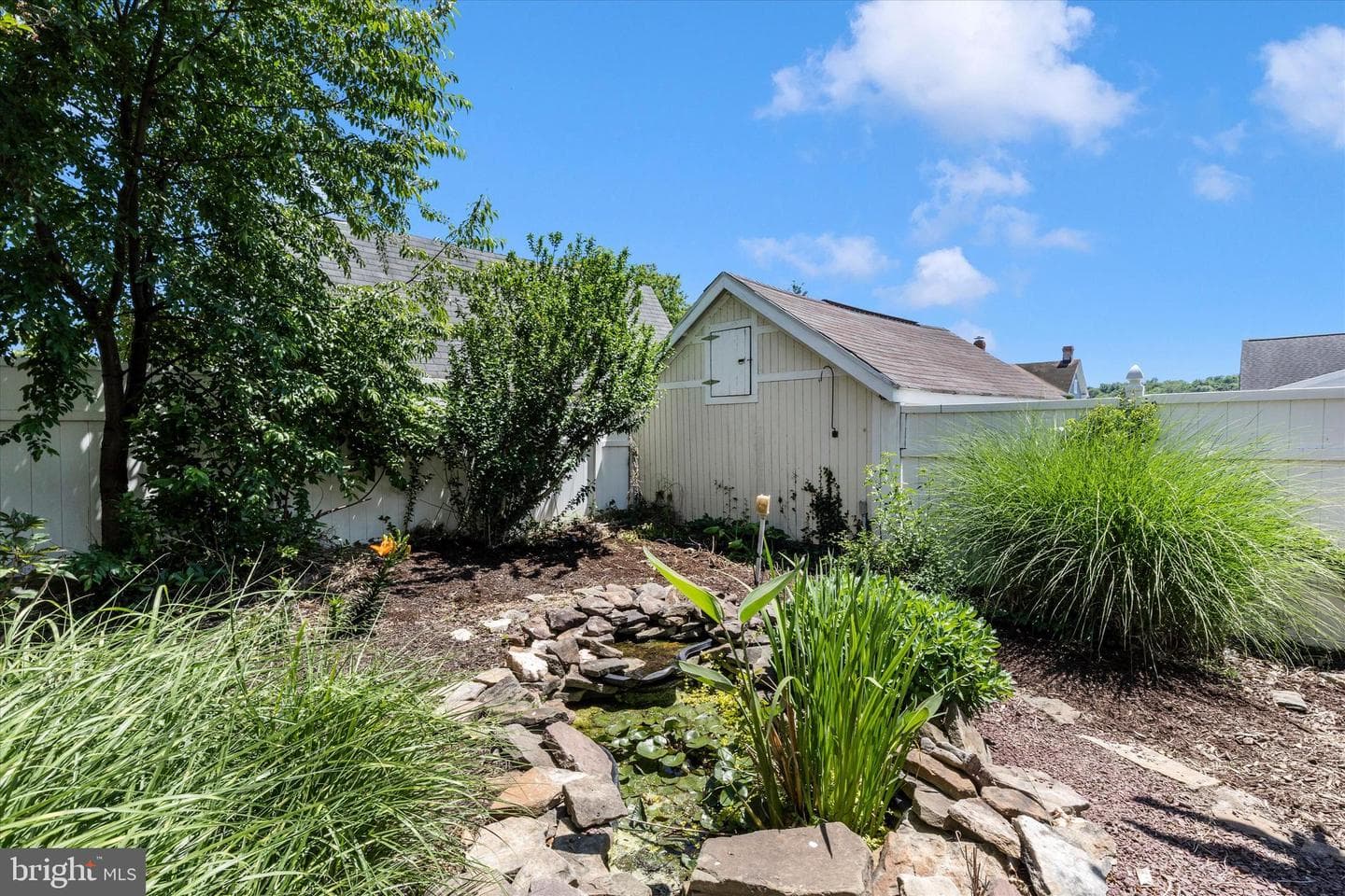 316 Brunswick St photo 42