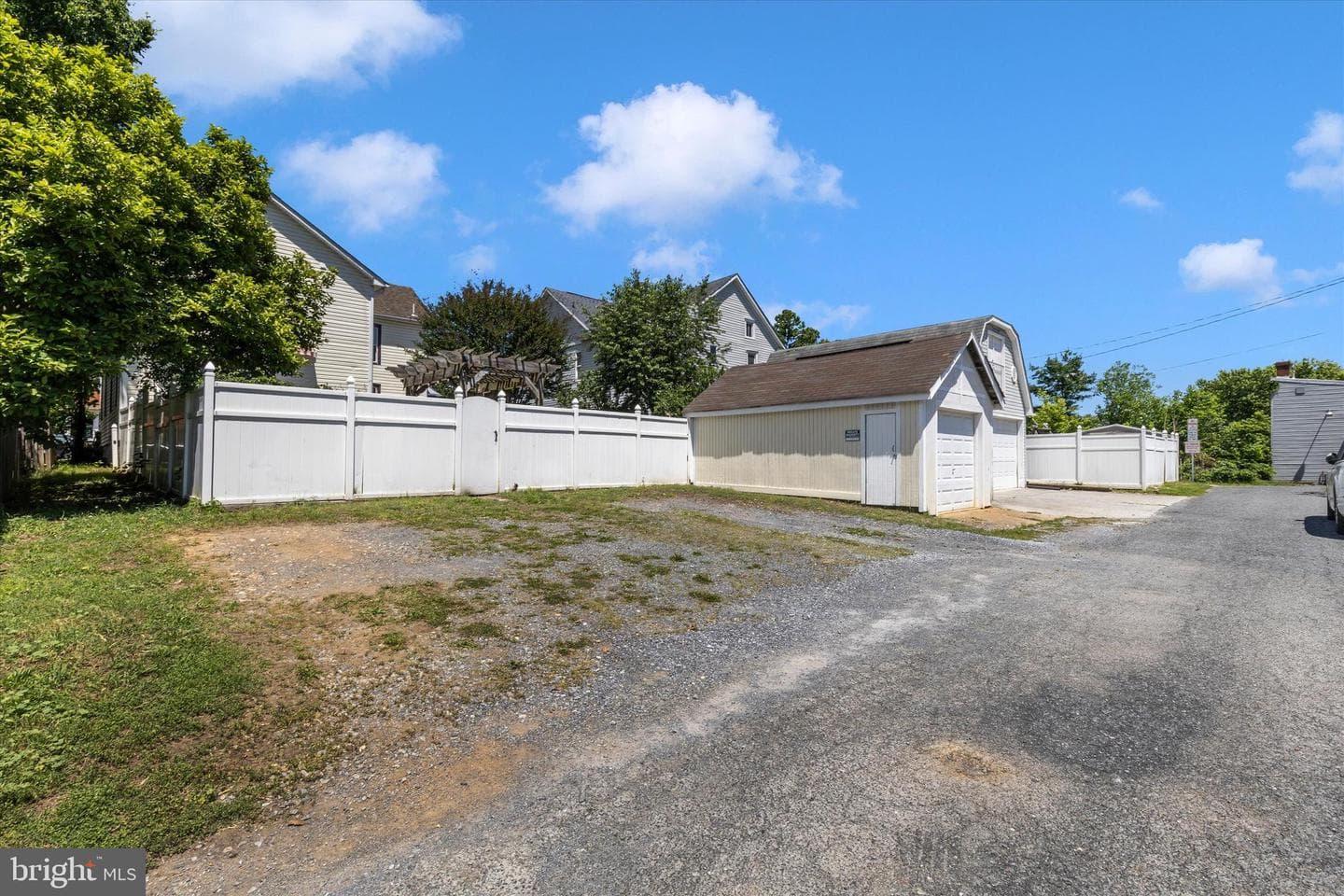 316 Brunswick St photo 47