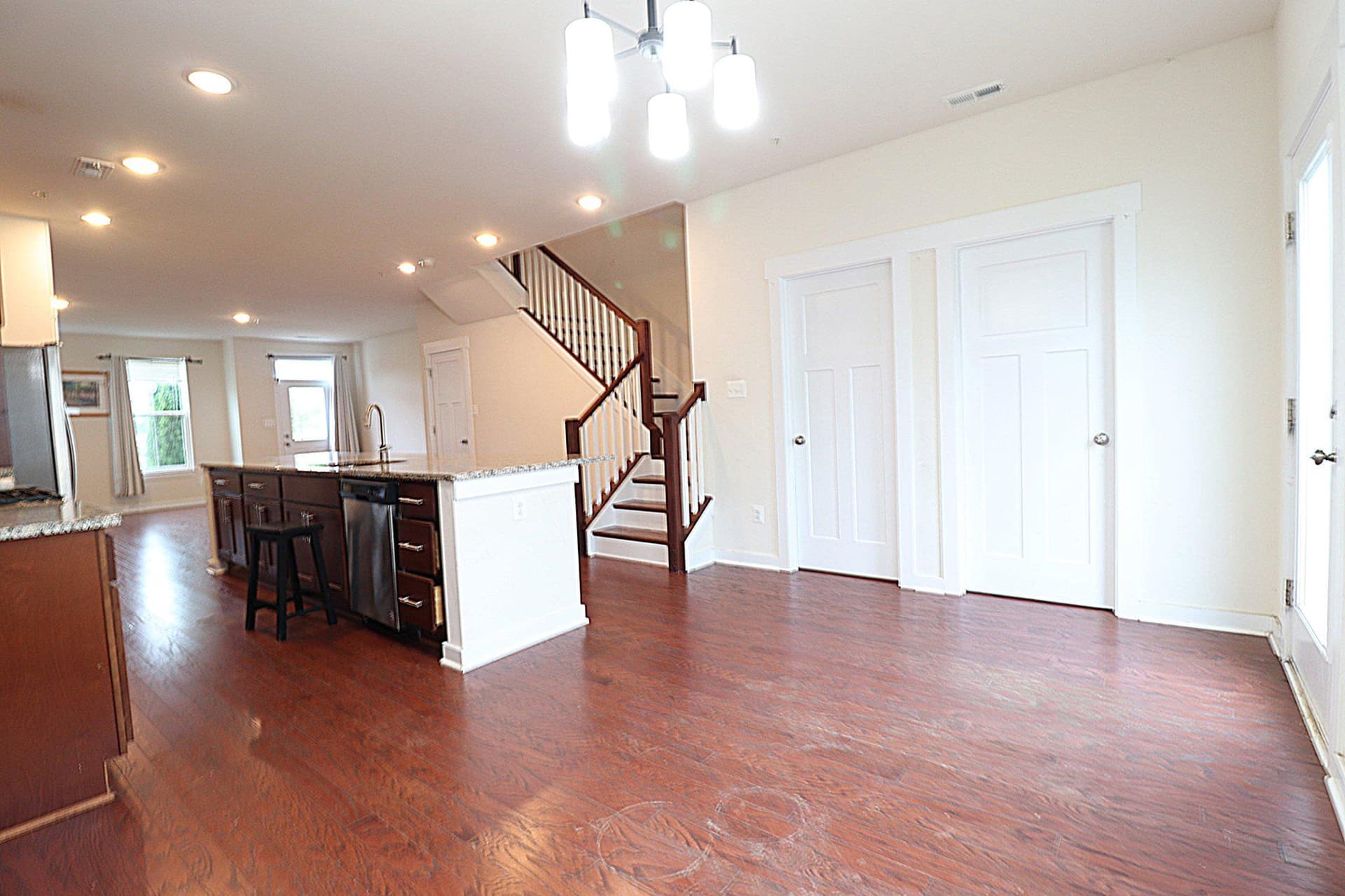 414 Waverley photo 12