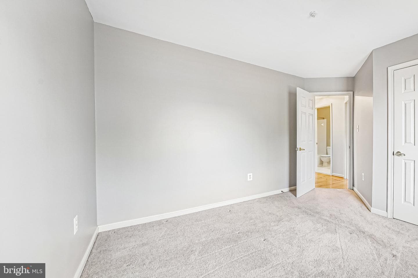 2422 Rippling Brook Road photo 21