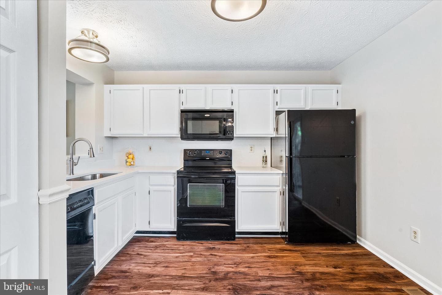 5066 Merganser Court photo 6