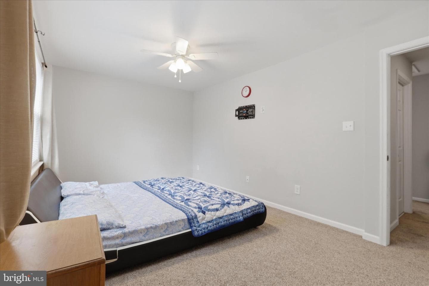 8326 Revelation Avenue photo 27