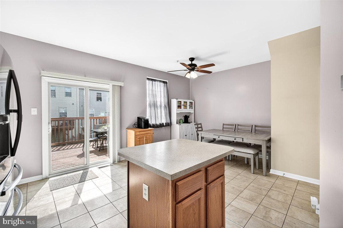 1506 S Rambling Way photo 13