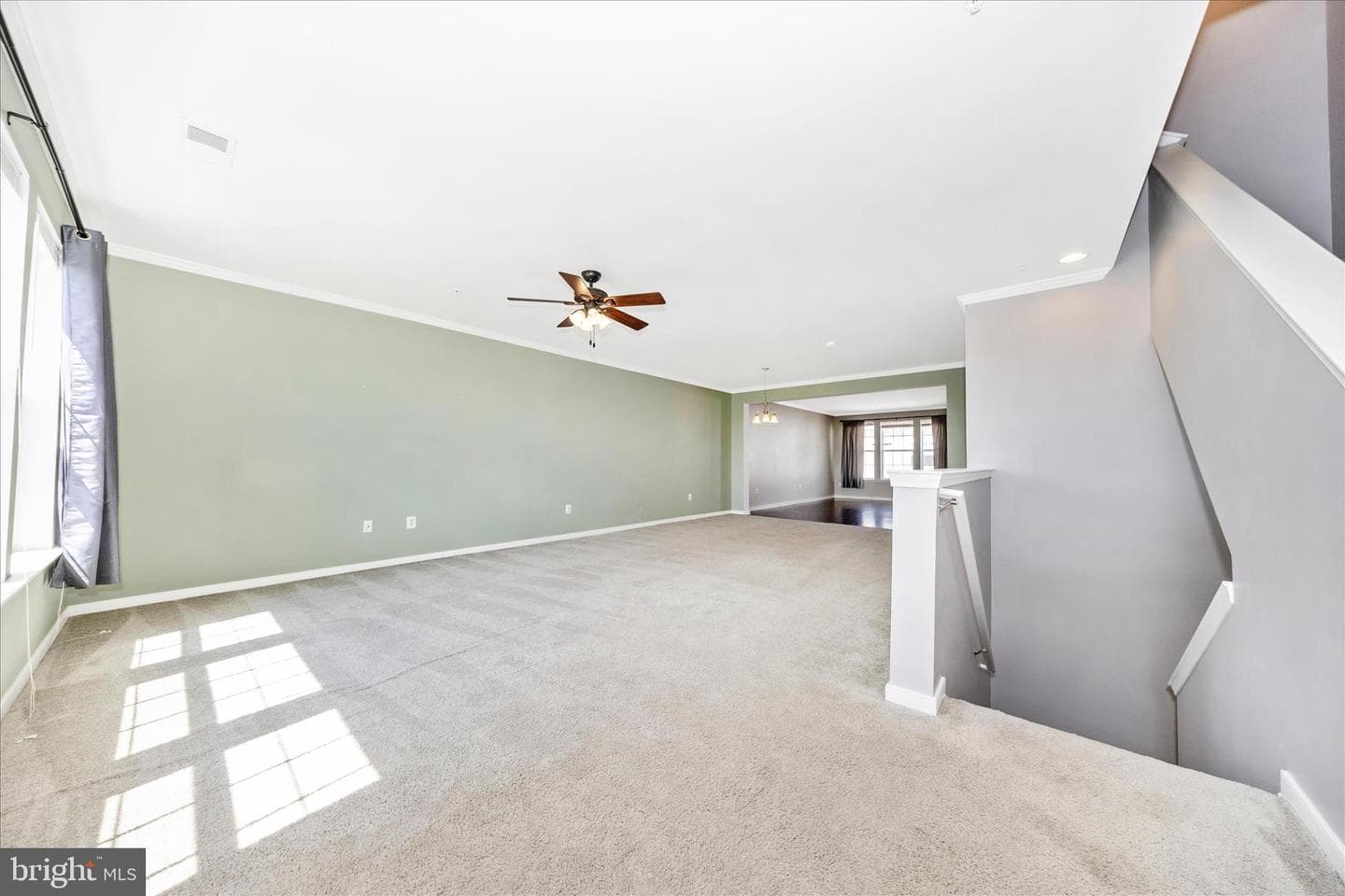 669 E Church Street photo 13