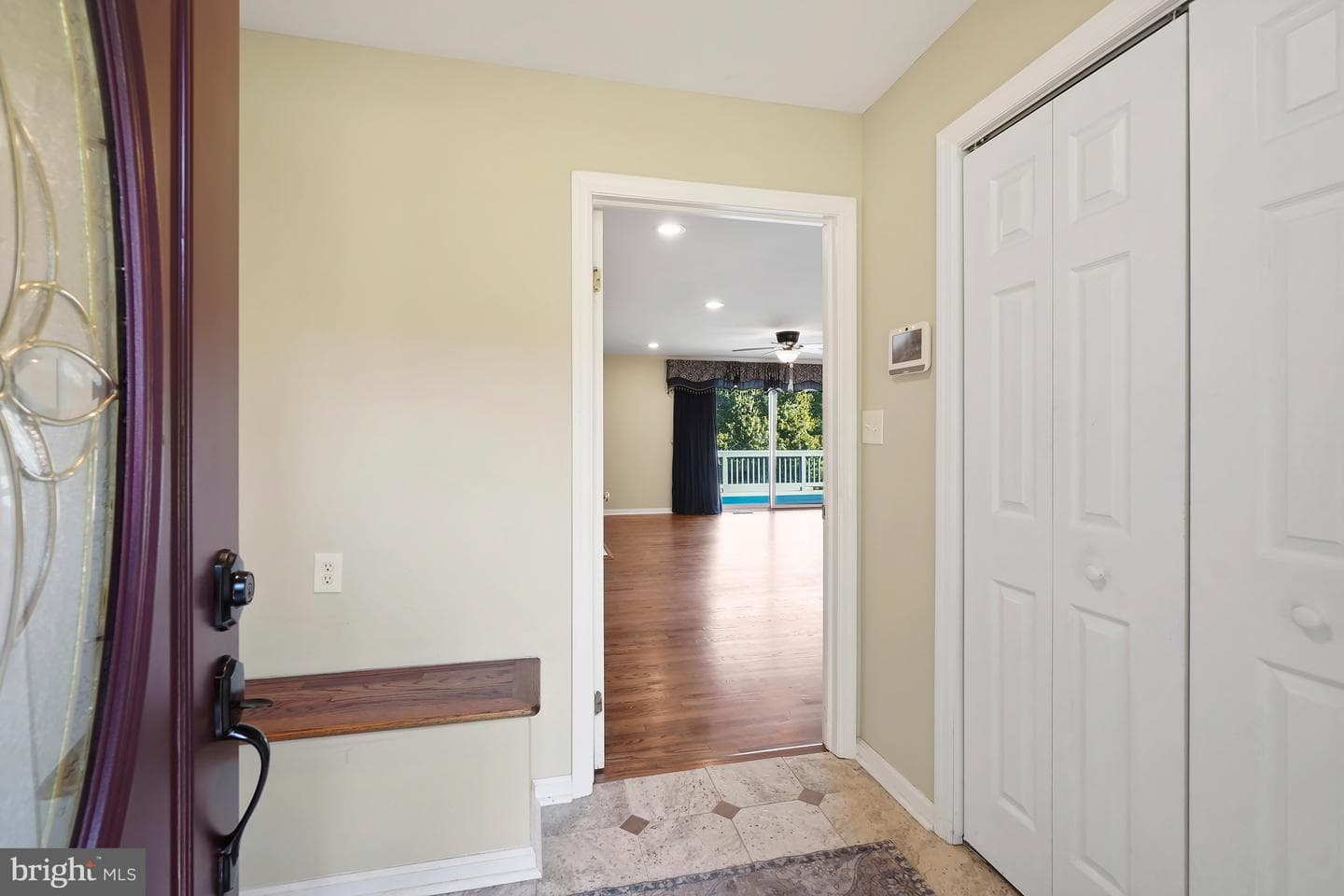 3388 Red Oak Court photo 6