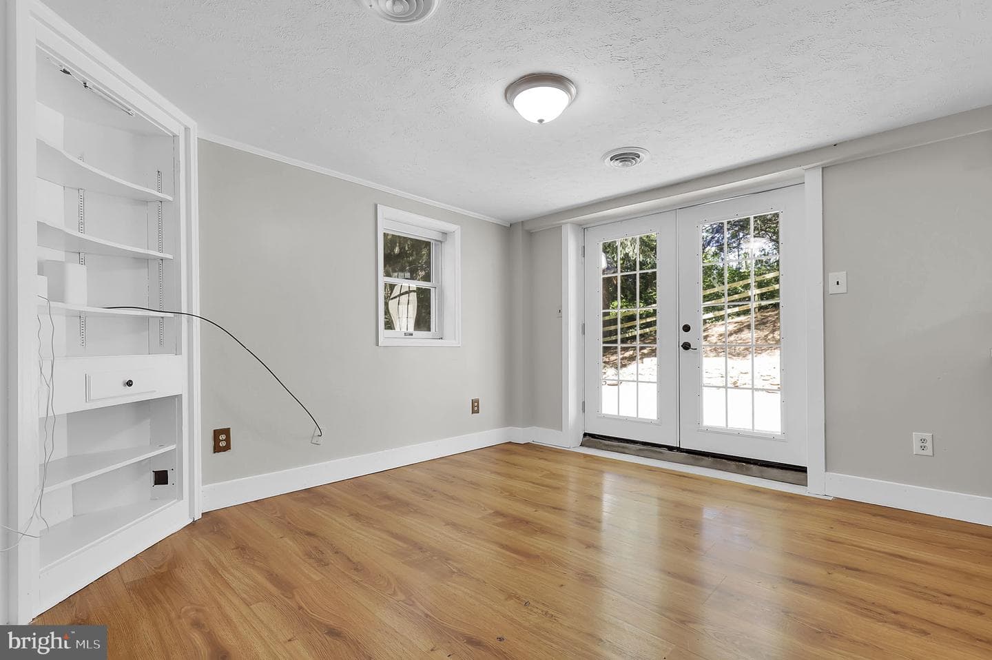 10856 Wolfsville Road photo 20