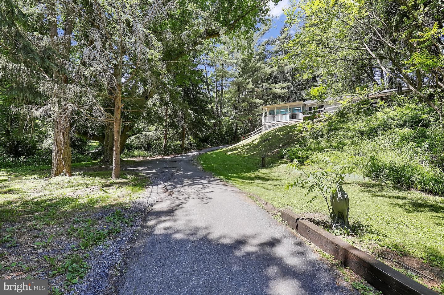 10856 Wolfsville Road photo 40