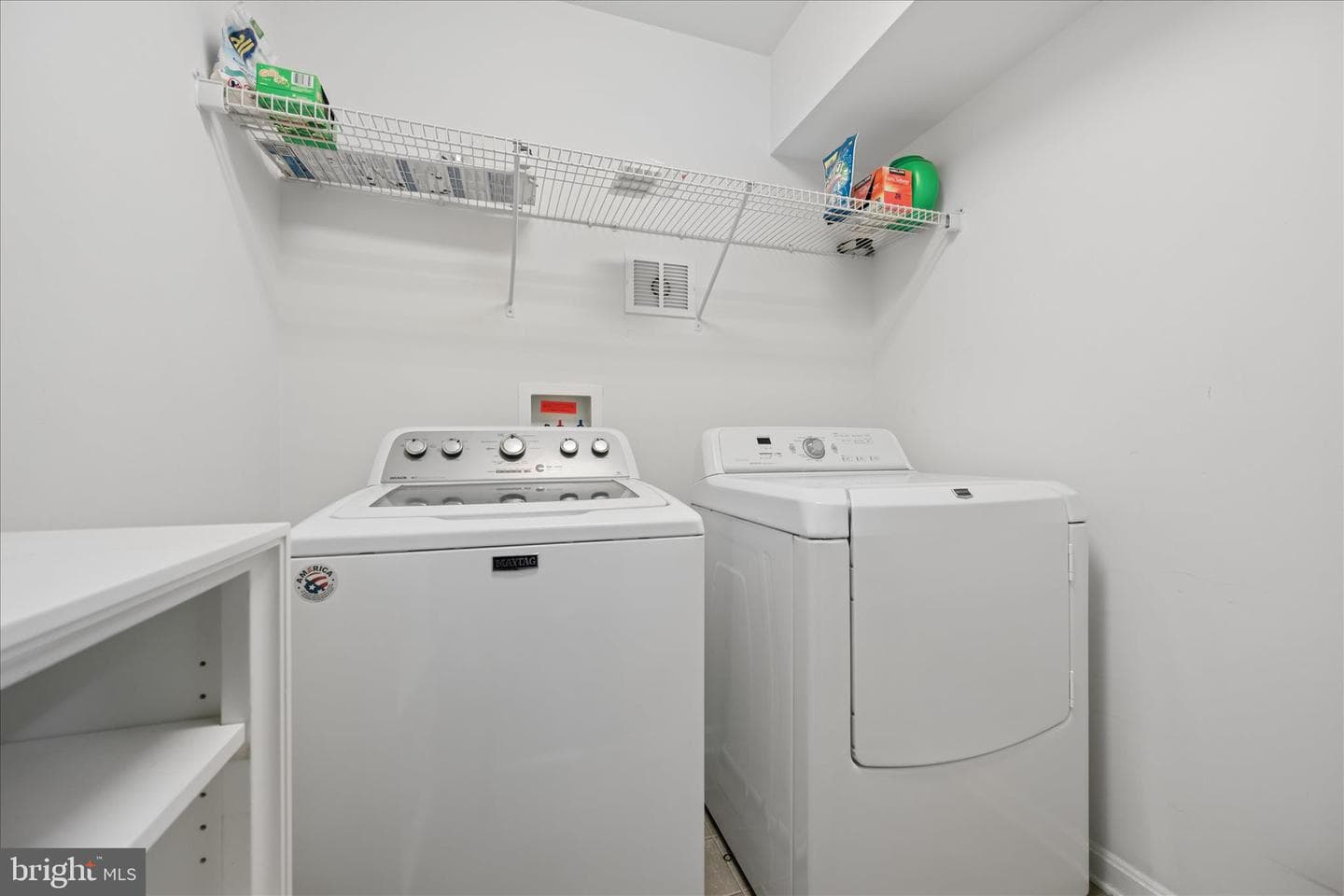 243 Solar Drive photo 31