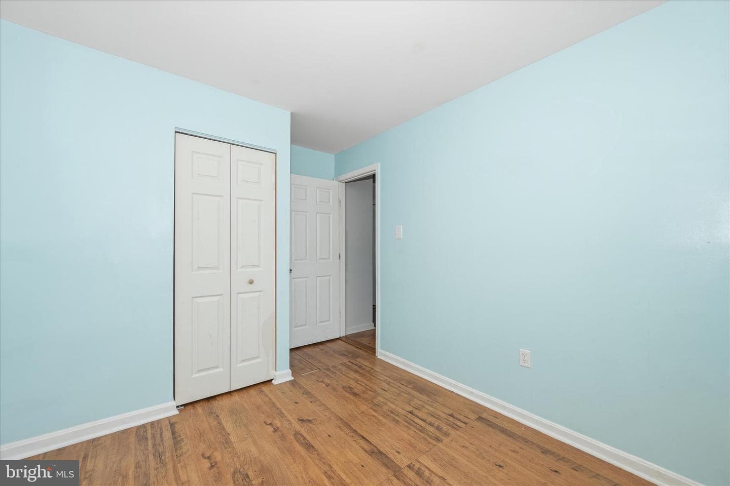 6627 E Beach Drive photo 25