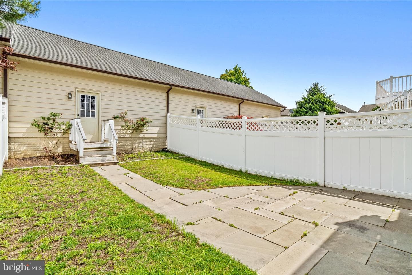9393 Penrose Street photo 41