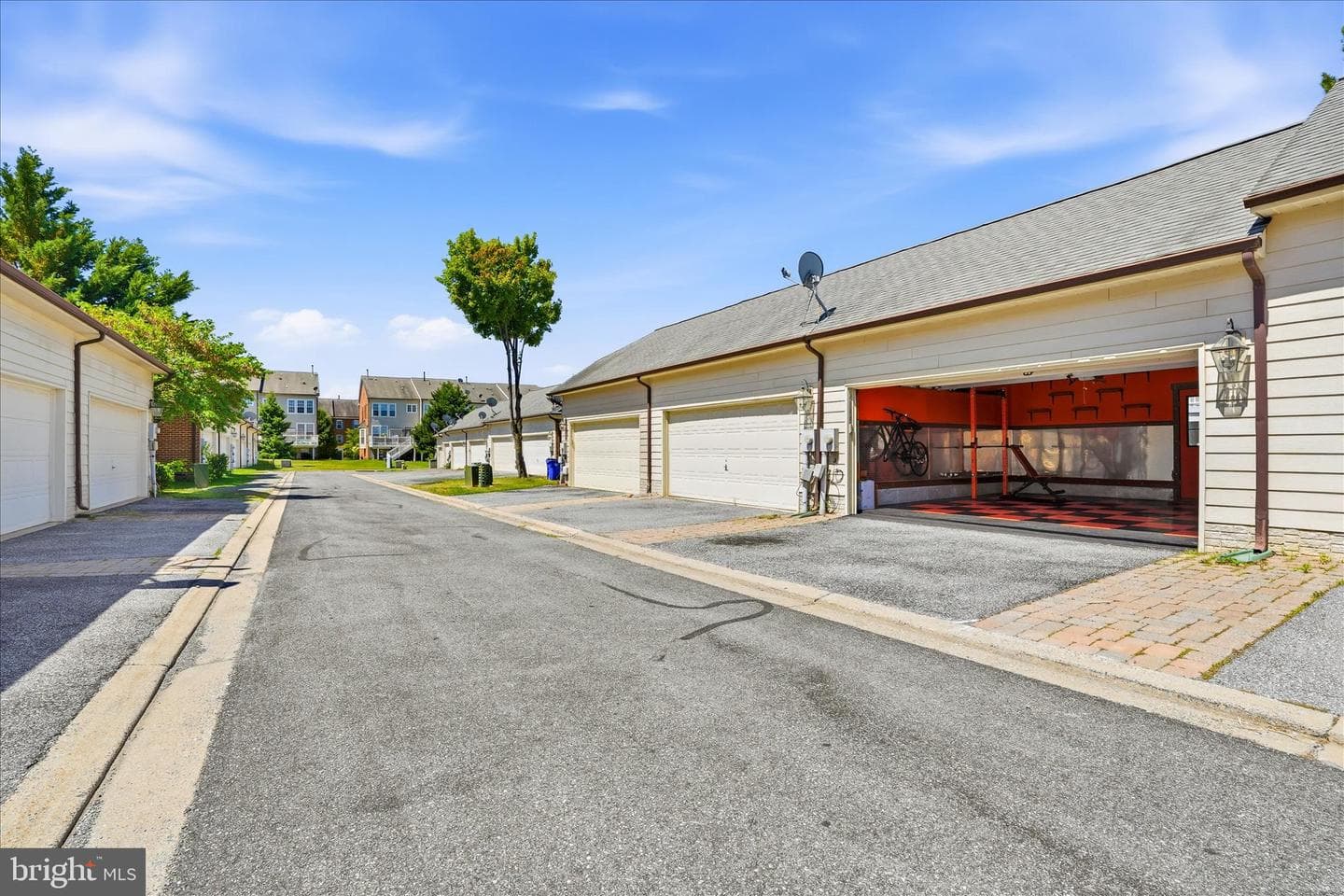 9393 Penrose Street photo 48