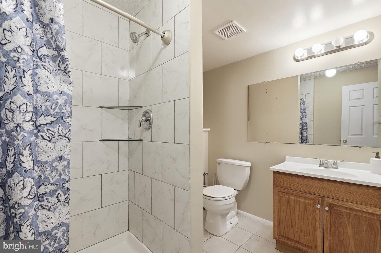 5690 Pebble Drive photo 28