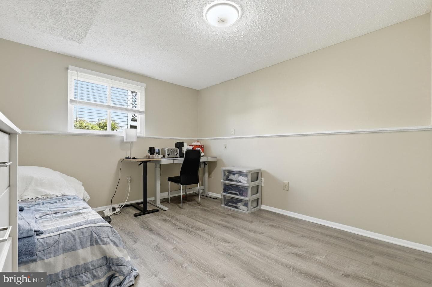 5690 Pebble Drive photo 32