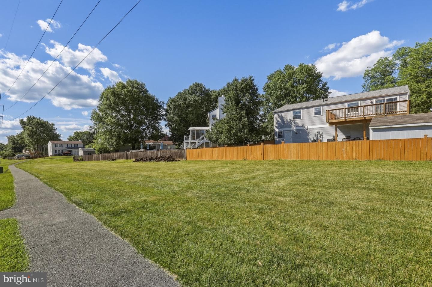 5690 Pebble Drive photo 46