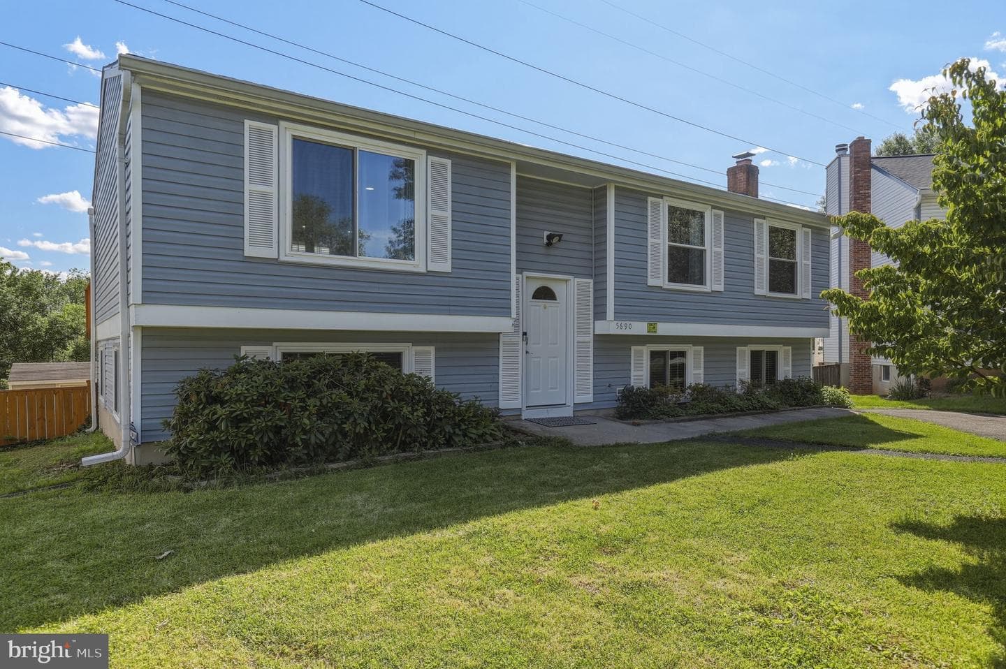 5690 Pebble Drive photo 55