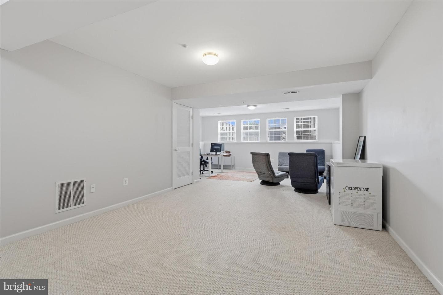 1741 Emory Street photo 28