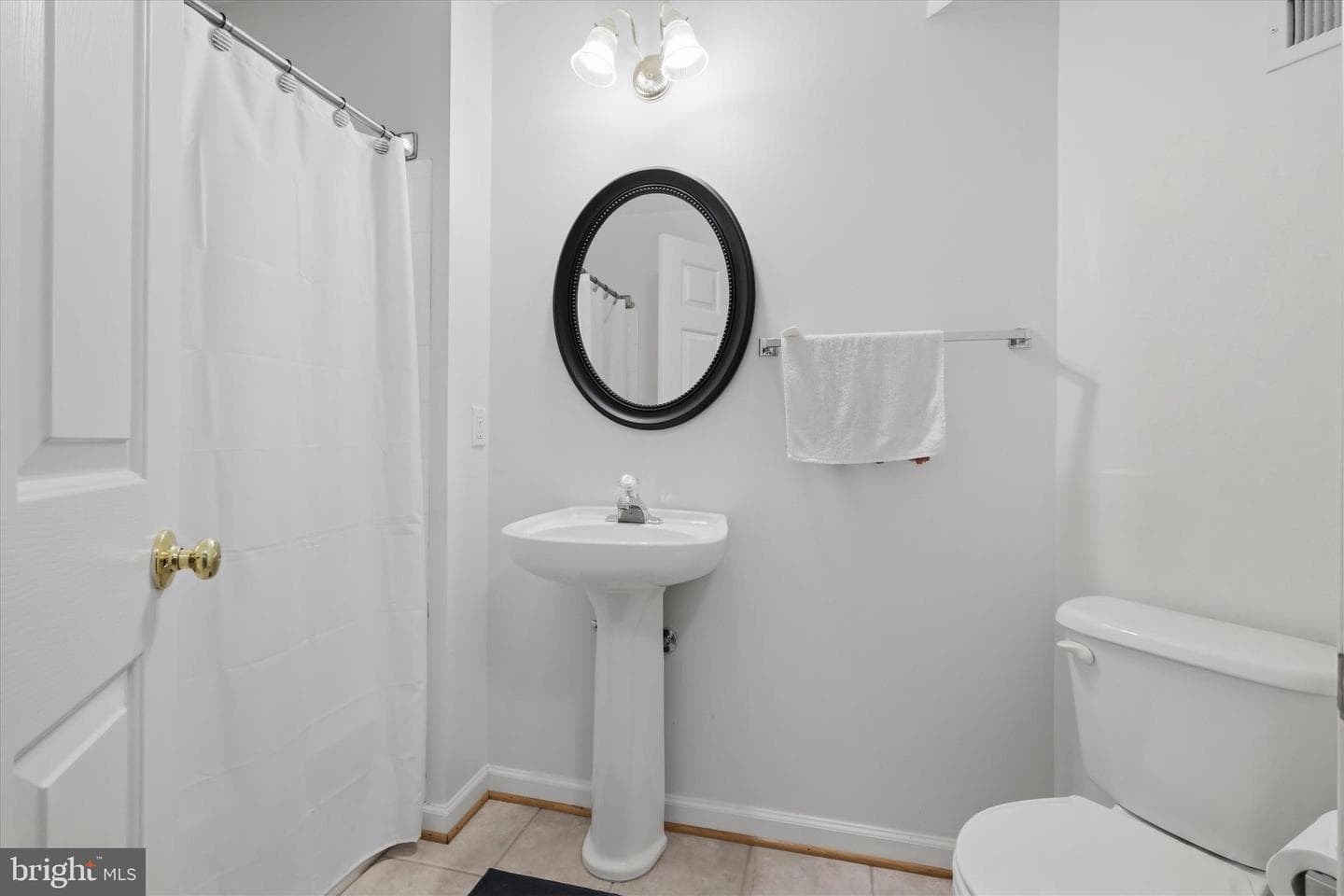 1741 Emory Street photo 31
