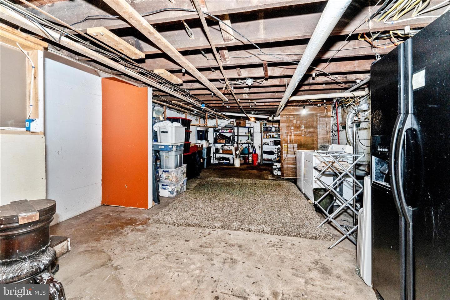 276 W 5th Street photo 39