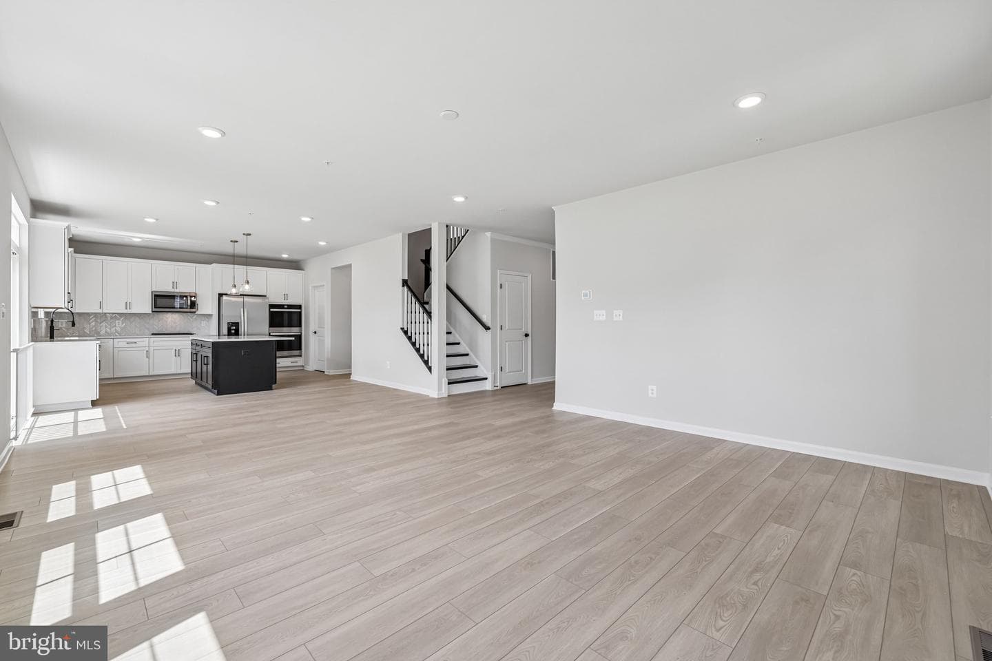 1100 Reagans Road photo 12