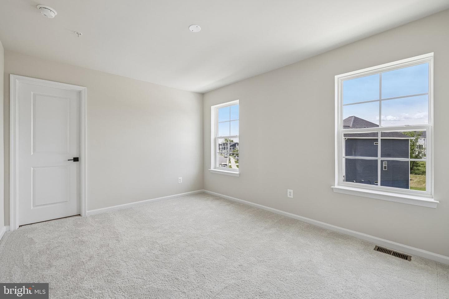 1100 Reagans Road photo 31
